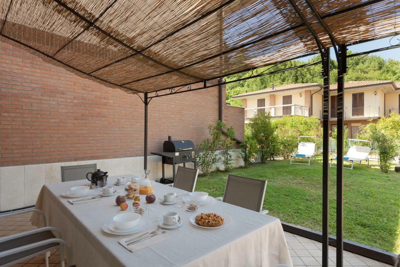 Appartamenti Corte Dei Cipressi Roe Exterior photo