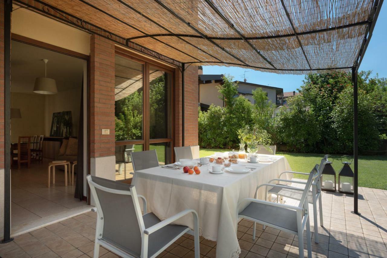 Appartamenti Corte Dei Cipressi Roe Exterior photo